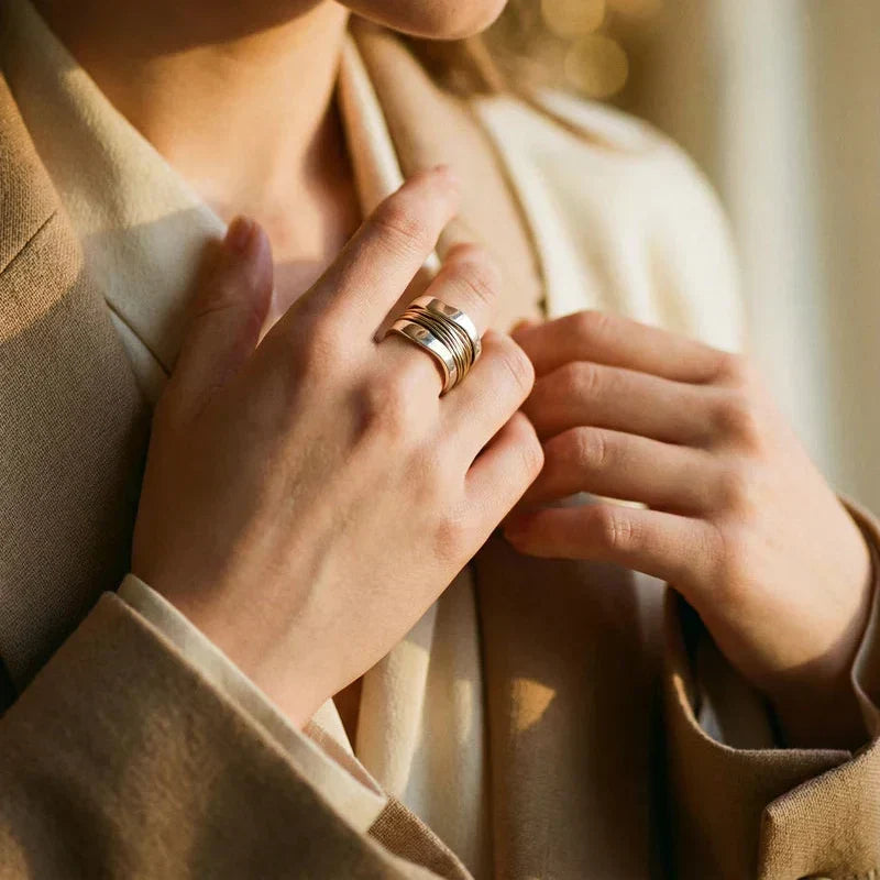 Gold &amp; Silver Ring Róisín with Wire Wrap