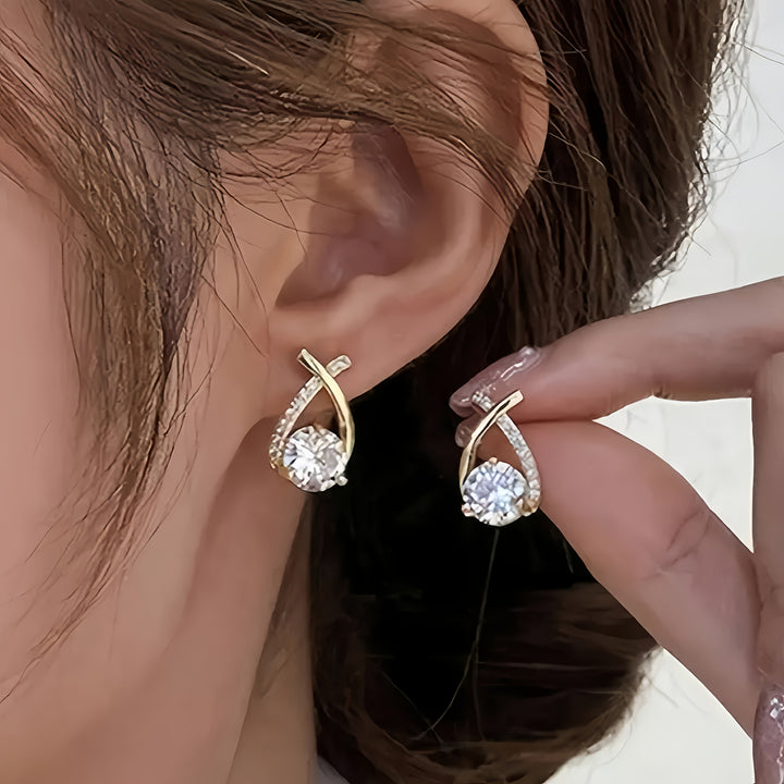 Gold Stud Earrings Sadhbh with Zirconia