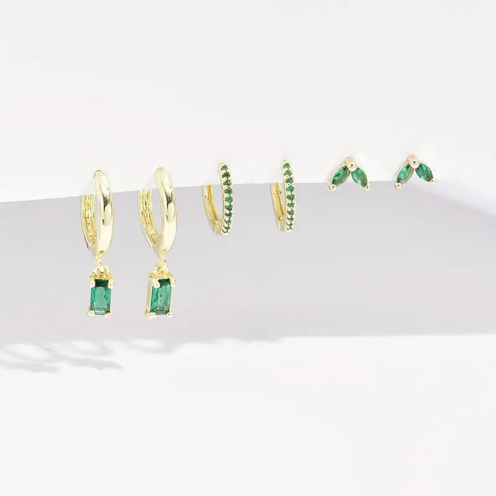 Gold Hoop Earrings Méabh with Emerald
