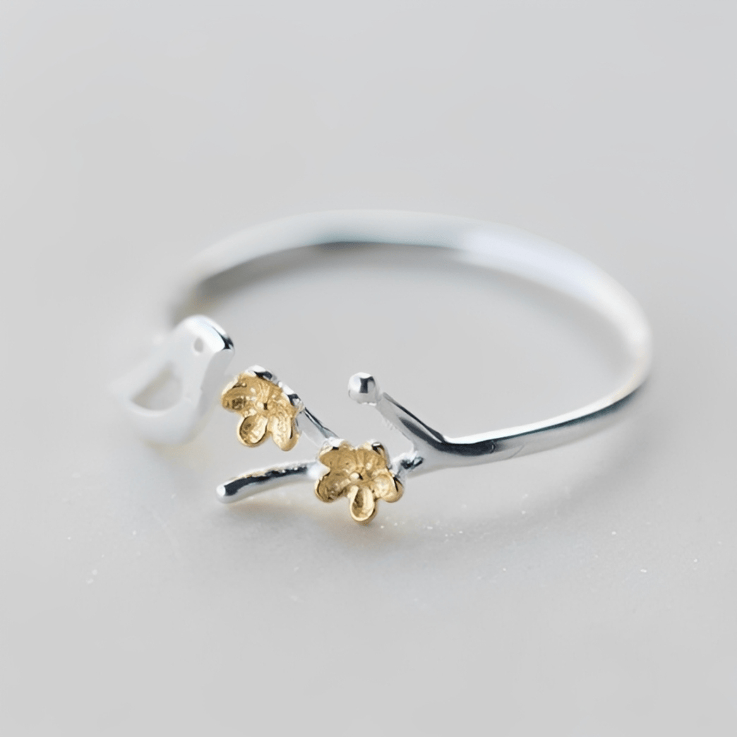 Gold &amp; Silver Adjustable Ring Aoife with Floral Motif