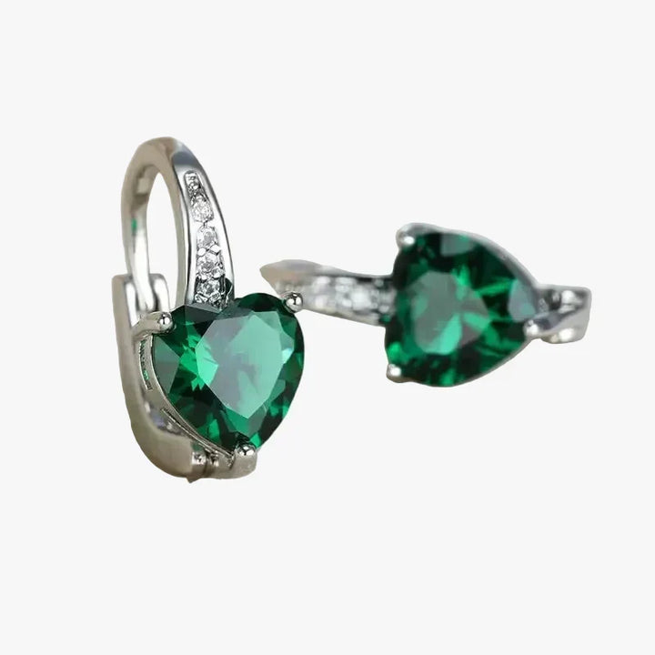 White Gold Drop Earrings Sinéad with Emerald Heart