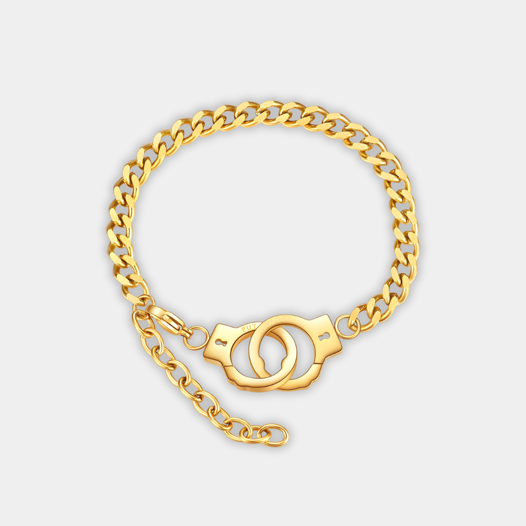 Gold Chain Bracelet Órla with Handcuffs