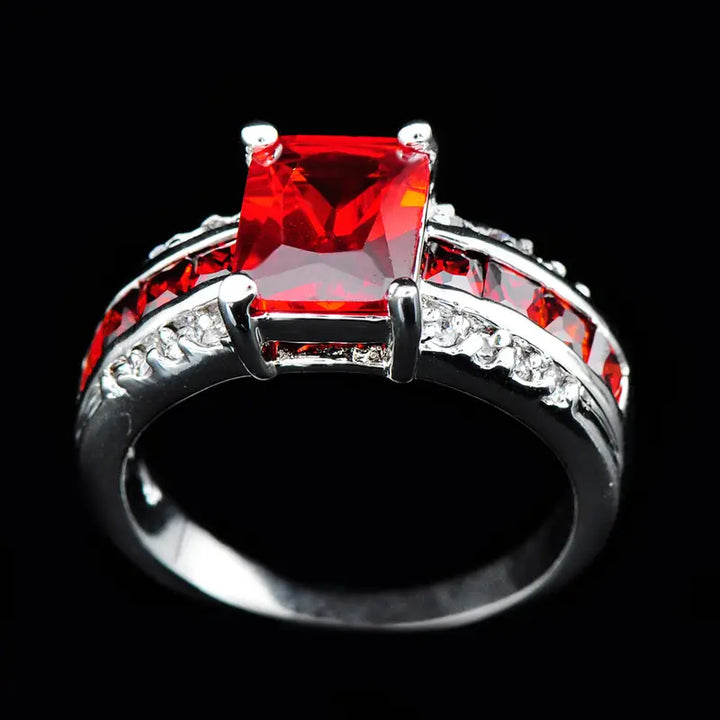 Silver Ring Eabha with Ruby