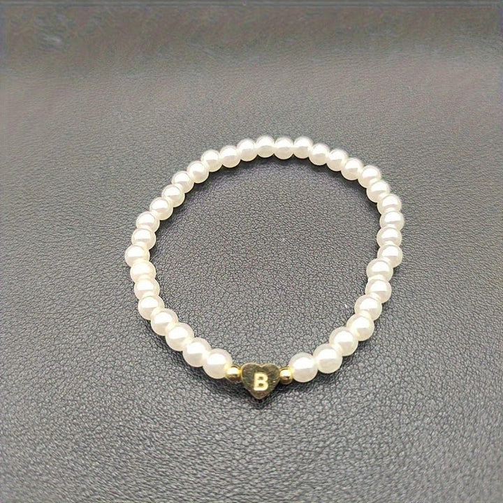 Pearl Beaded Bracelet Laoise with Heart Initial