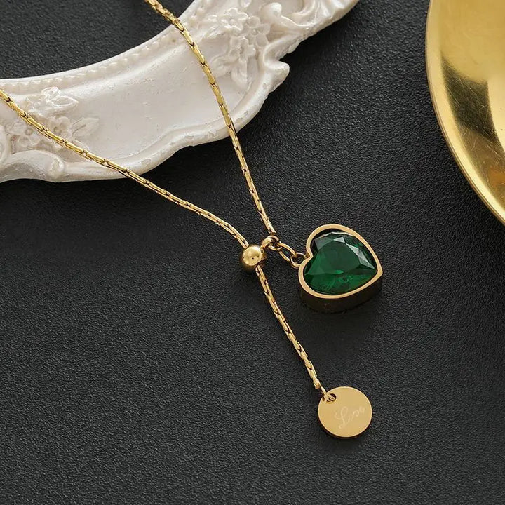 Gold Necklace Siobhán with Green Heart Charm