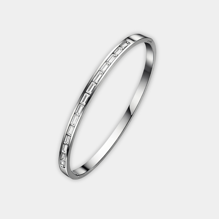 Silver Bangle Bracelet Siobhán with Zirconia
