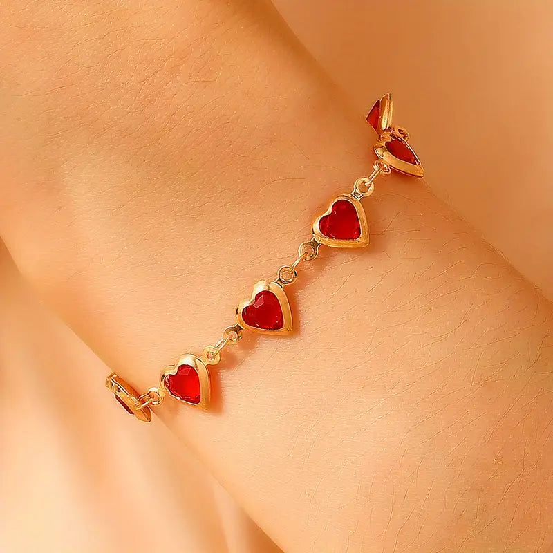 Gold Link Bracelet Aislinn with Ruby Hearts