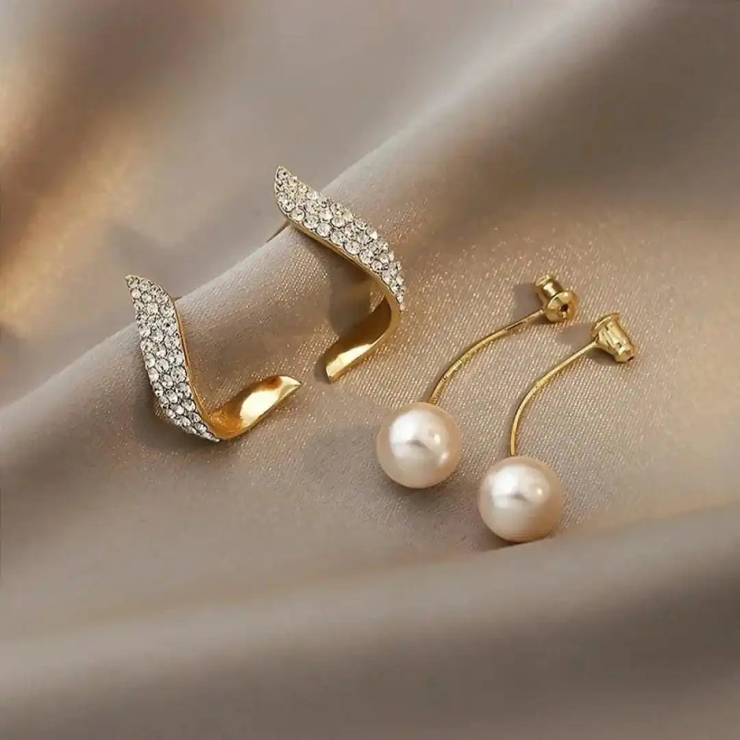 Gold Drop Earrings Gráinne with Pearl
