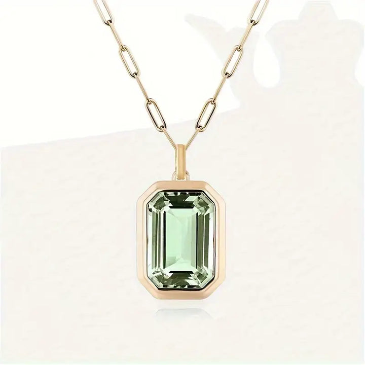 Rose Gold Necklace Niamh with Emerald
