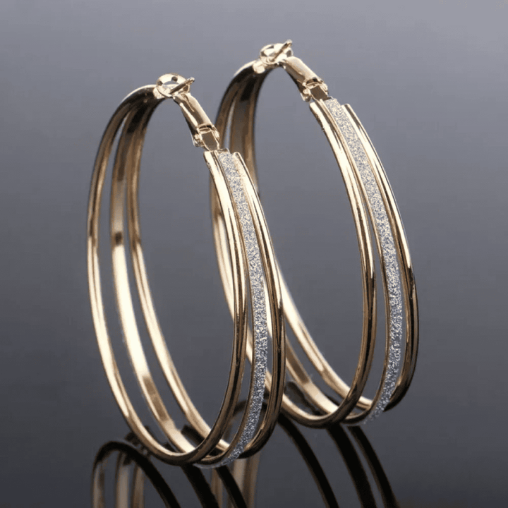 Gold Hoop Earrings Saoirse with Stardust Finish