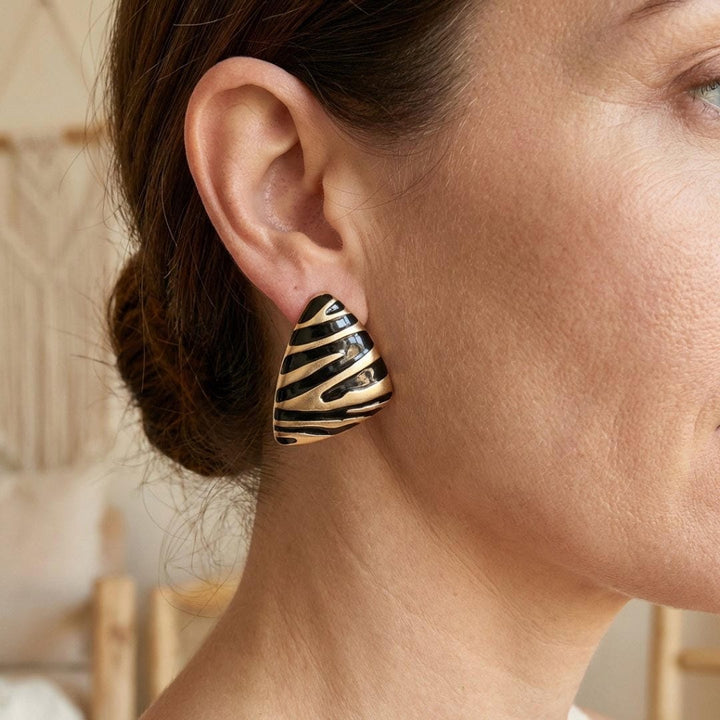 Gold Stud Earrings Muirne with Zebra Stripe Motif