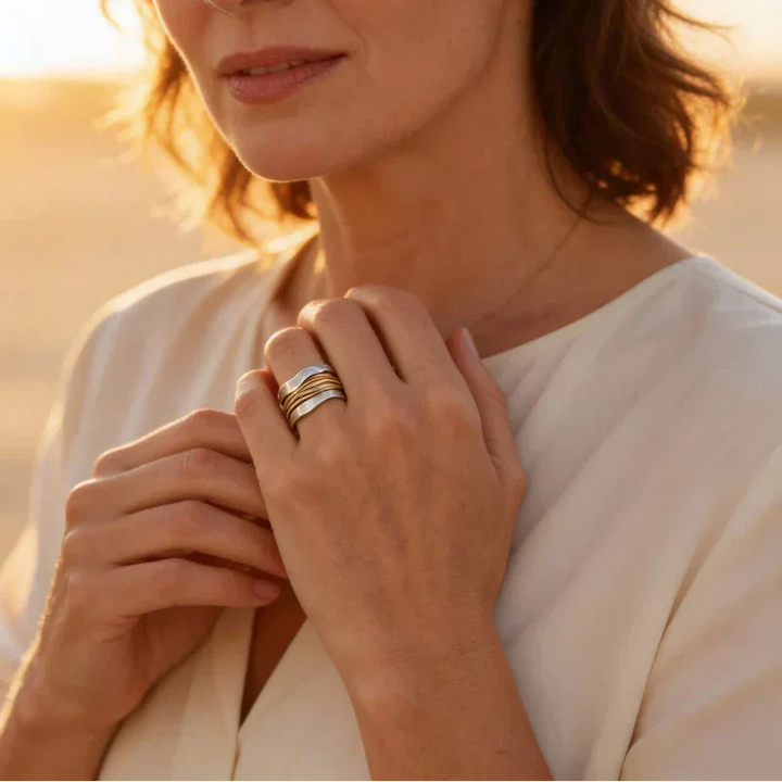 Gold &amp; Silver Ring Róisín with Wire Wrap