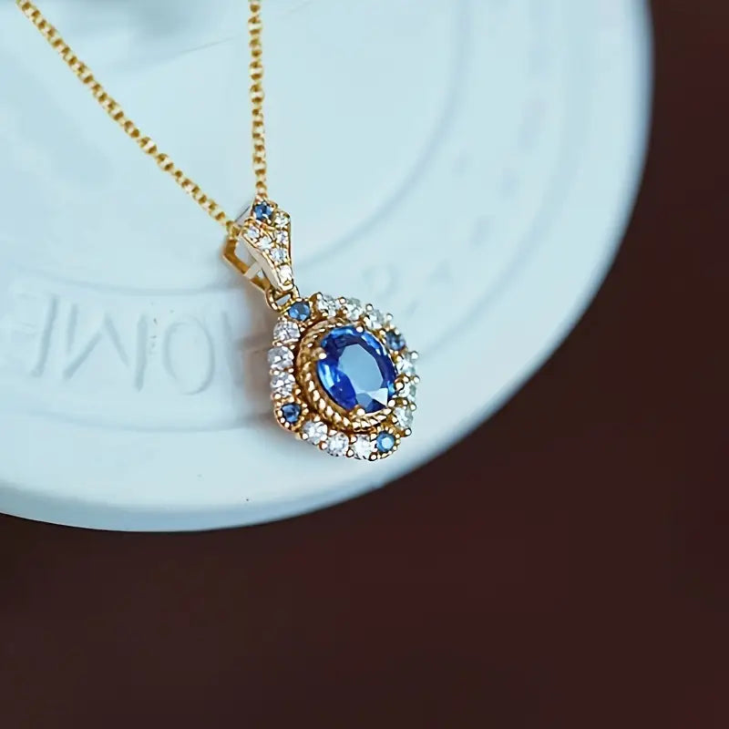 Gold Necklace Fionnuala with Sapphire