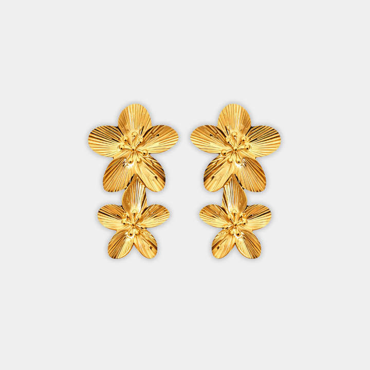 Gold Drop Earrings Sinéad with Flowers
