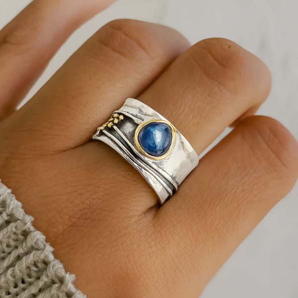 Gold &amp; Silver Band Ring Saoirse with Sapphire
