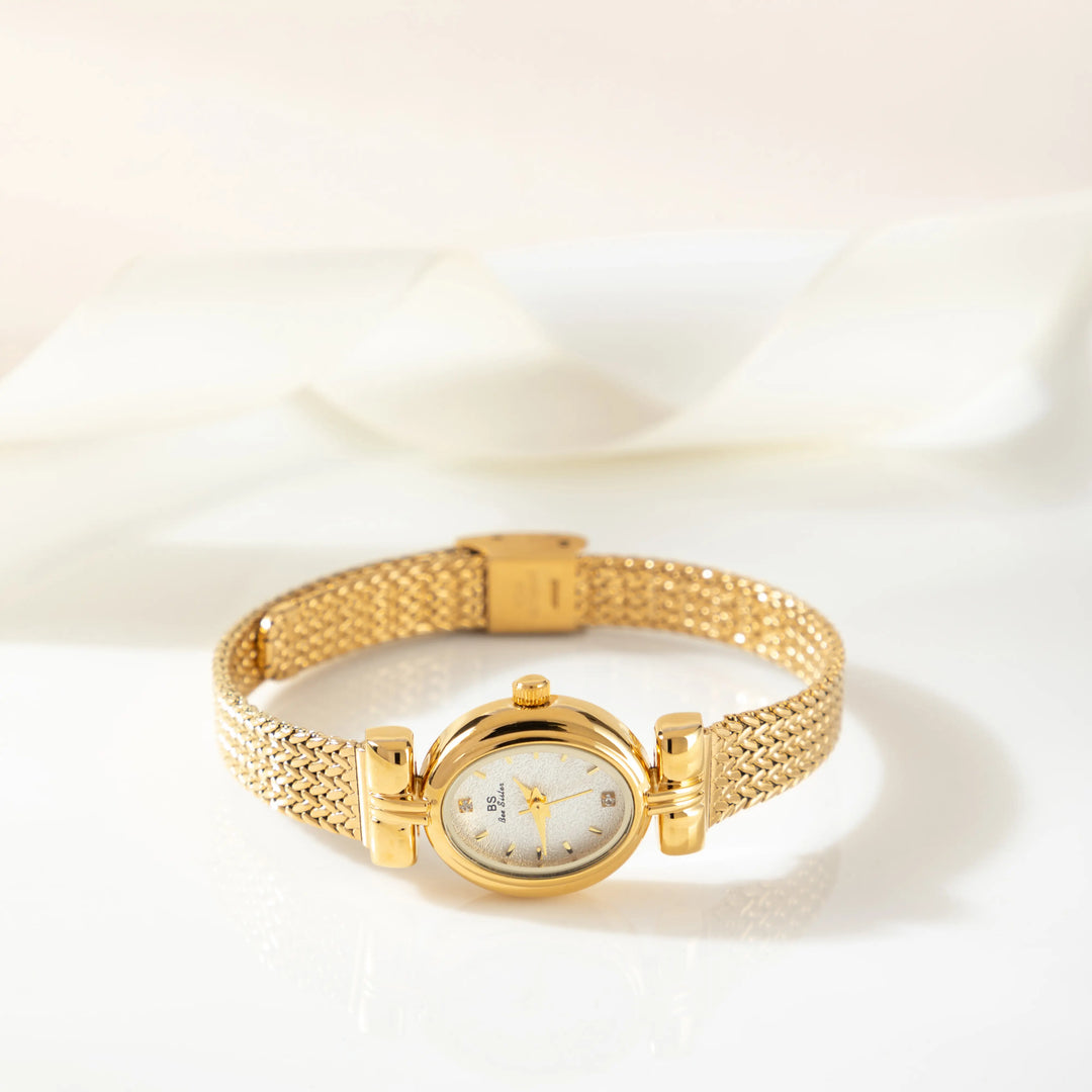 Silver Watch Fionnuala with Oval Dial and Woven Strap