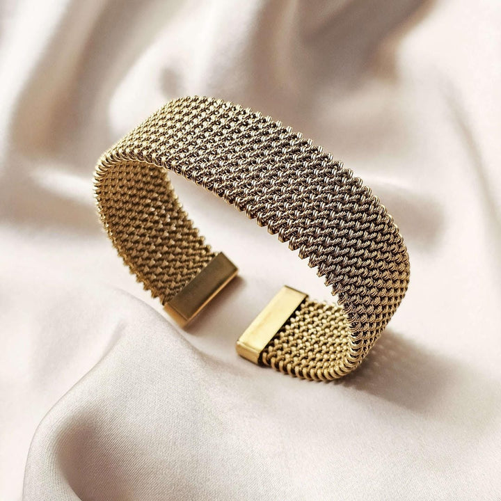 Gold Mesh Cuff Bracelet Neasa