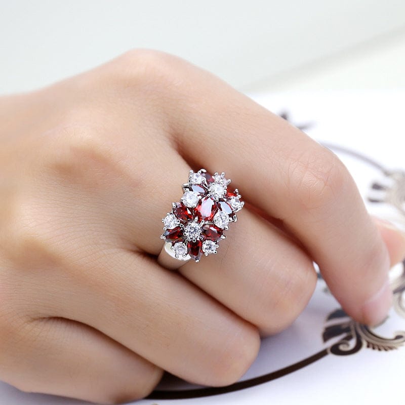 Silver Ring Órla with Garnet &amp; Zirconia