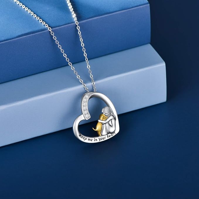Silver Necklace Dáiríne with Gold Dog Hug and Heart