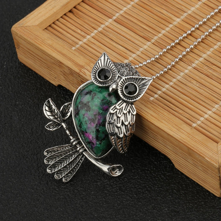 Silver Necklace Siobhán with Amethyst Owl