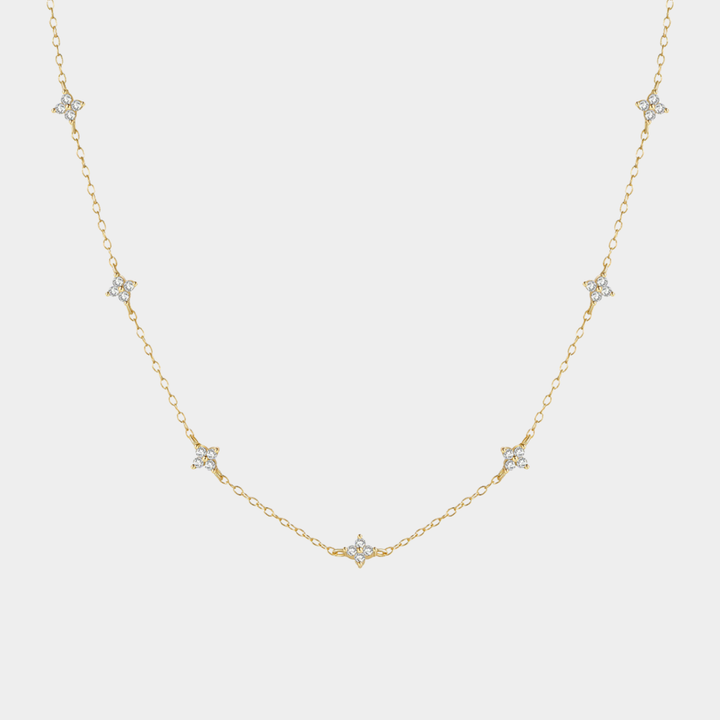 Gold Chain Necklace Clíodhna with Zirconia Flowers