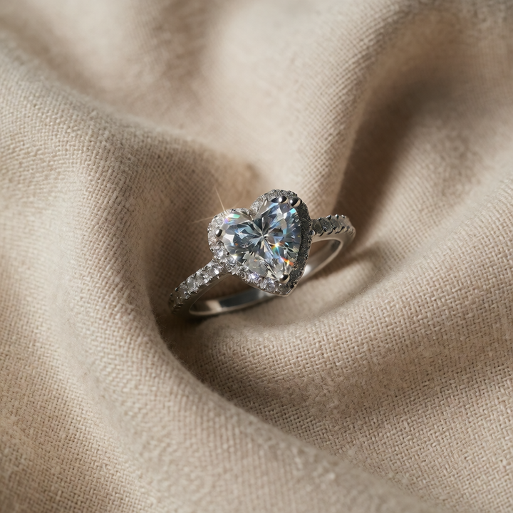 Silver Ring Deirdre with Heart-Shaped Crystal