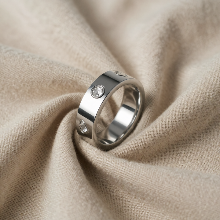 Silver Band Ring Ciara with Crystal &amp; Hearts