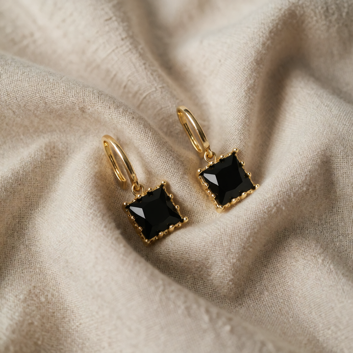 Gold Drop Earrings Ciara with Black Stone