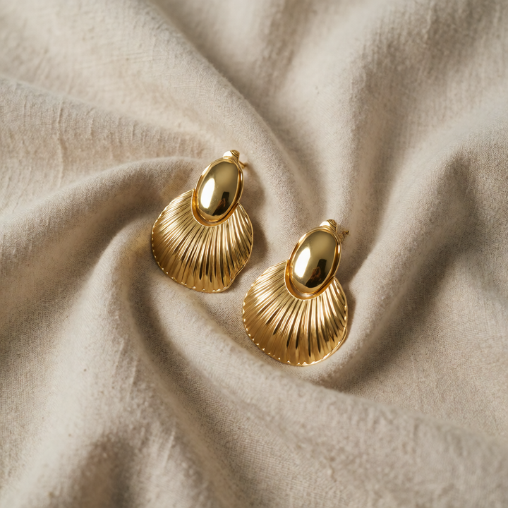 Gold Drop Earrings Ciara with Shell