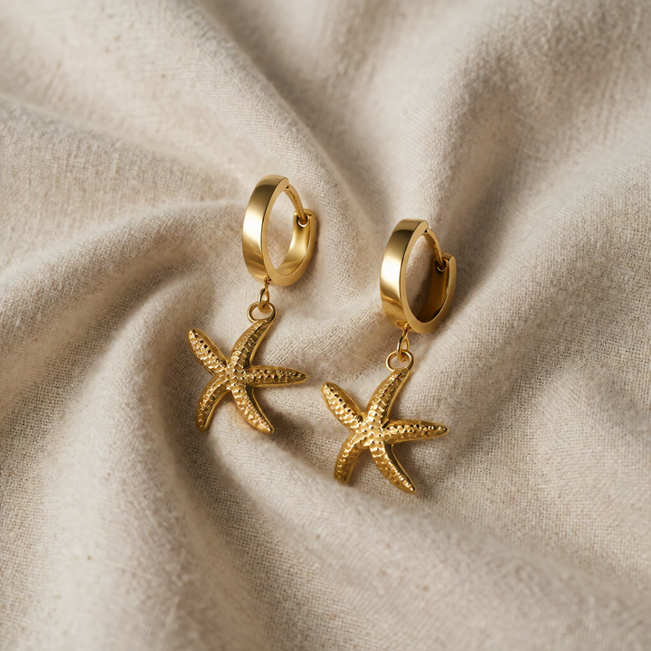 Gold Hoop Earrings Éabha with Starfish