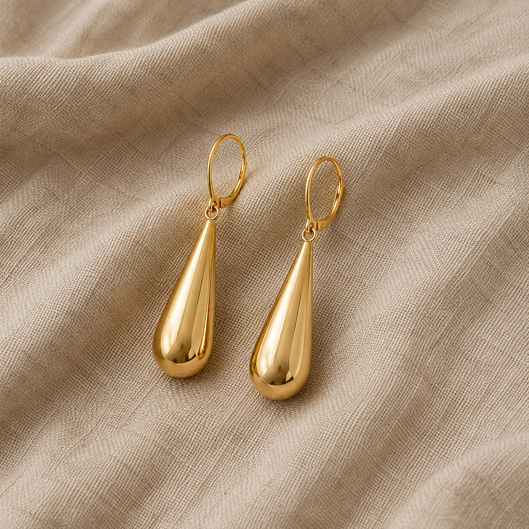 Gold Drop Earrings Aoibhinn with Polished Teardrop