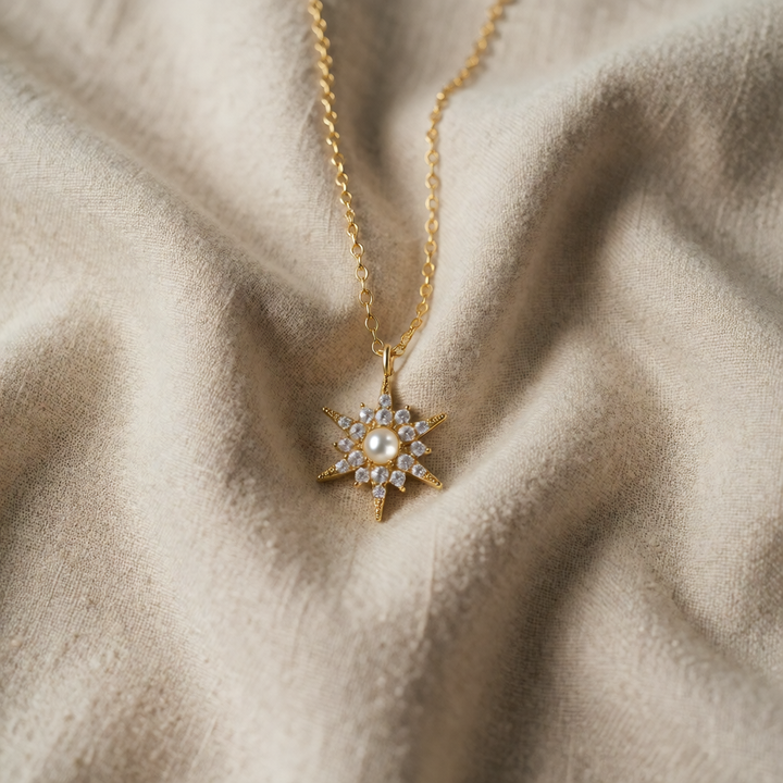 Gold Starburst Necklace Aisling with Pearl