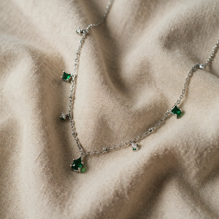Silver Station Necklace Saoirse with Emerald