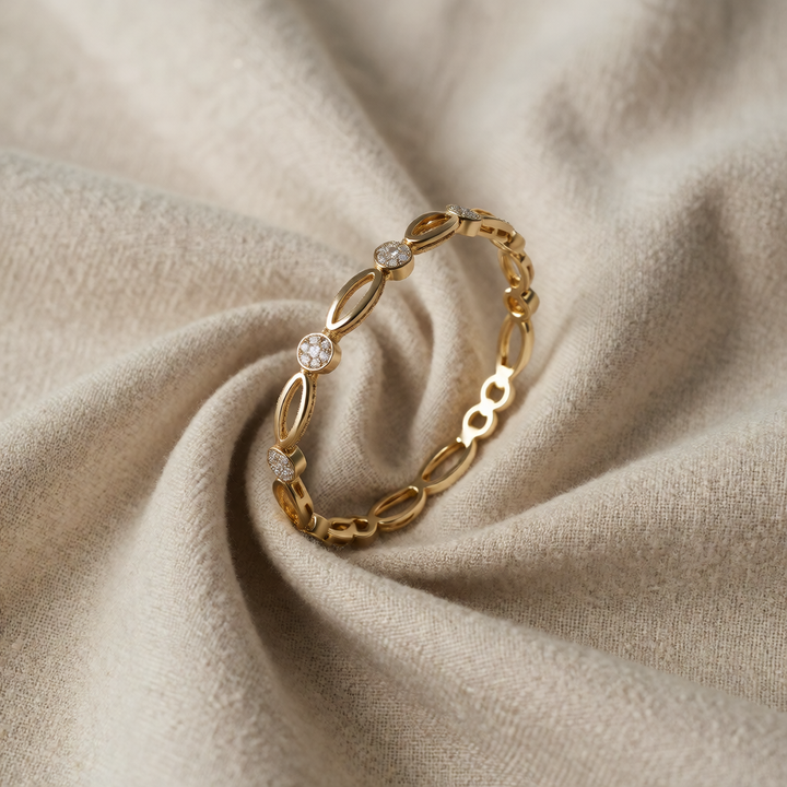Gold Bangle Nuala with Crystals