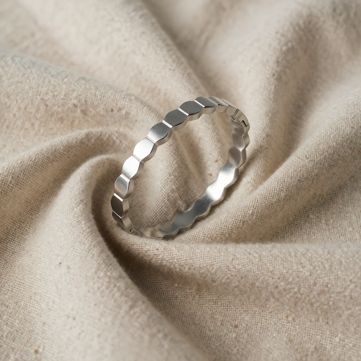 Silver Bangle Bracelet Róisín