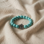 Turquoise Beaded Bracelet Riona with Paw Print