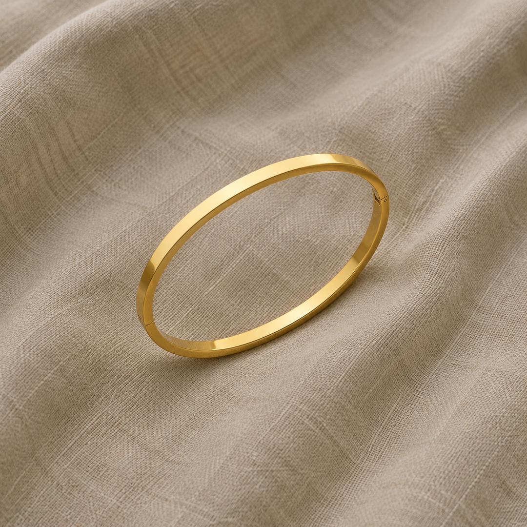 Gold Bangle Éabha