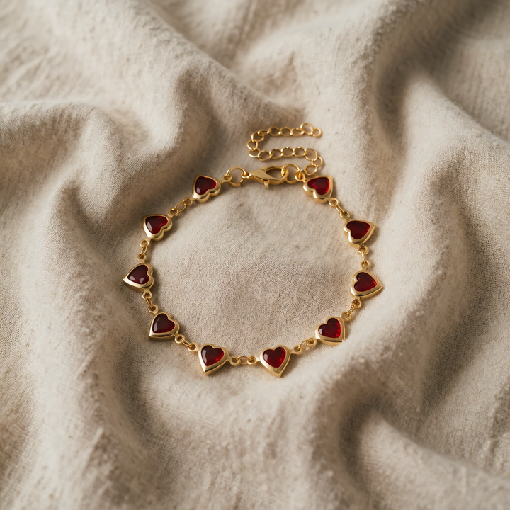 Gold Link Bracelet Aislinn with Ruby Hearts