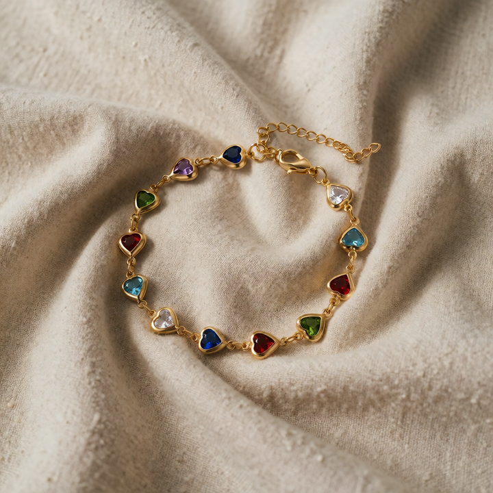 Gold Chain Bracelet Áine with Rainbow Crystal Hearts