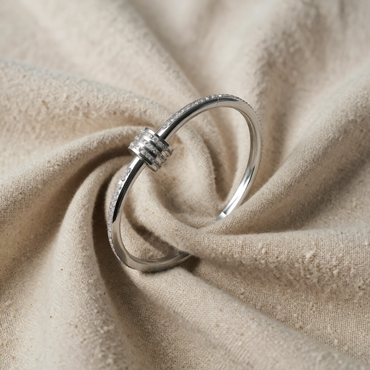 Silver Bangle Muirne with Zirconia