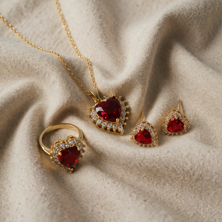 Gold Necklace Set Méabh with Ruby Hearts