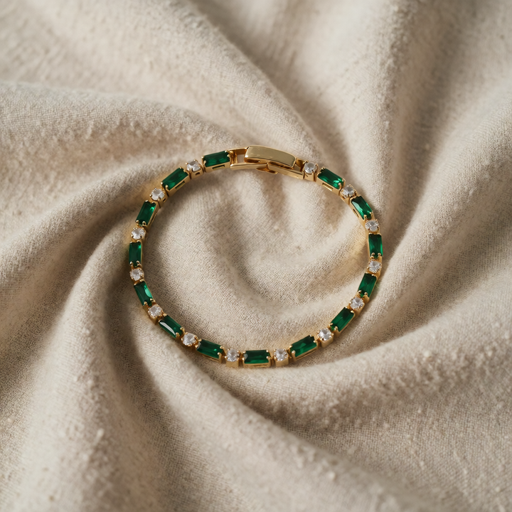 Gold Tennis Bracelet Caoimhe with Emerald and Zirconia