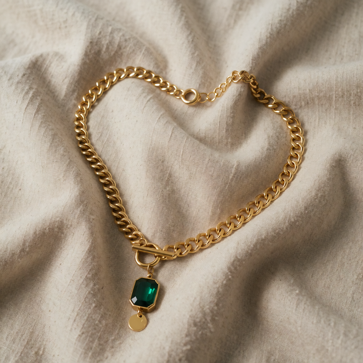 Gold Chain Necklace Treasa with Emerald and Coin