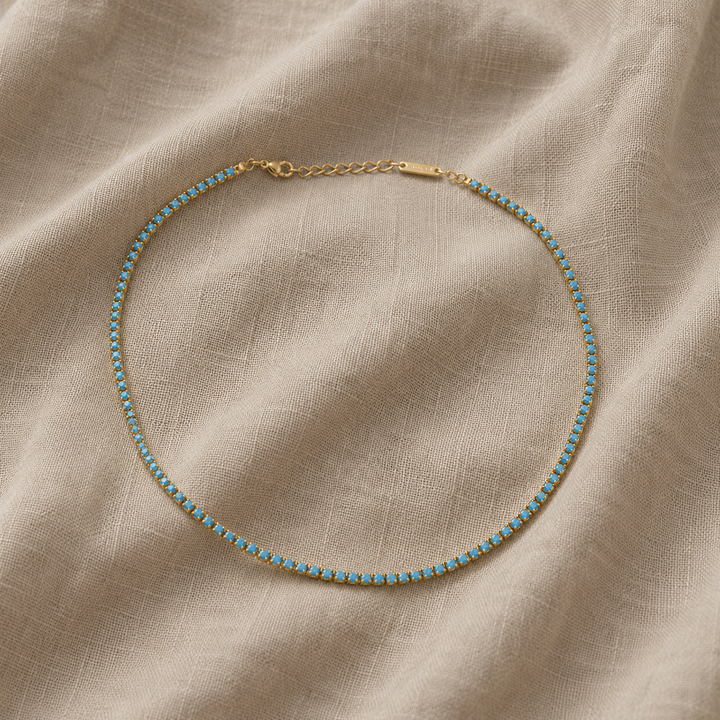 Gold Chain Necklace Órlaith with Turquoise