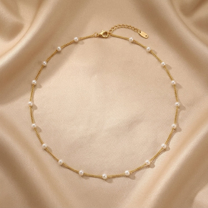 Gold Chain Necklace Adare with Pearls