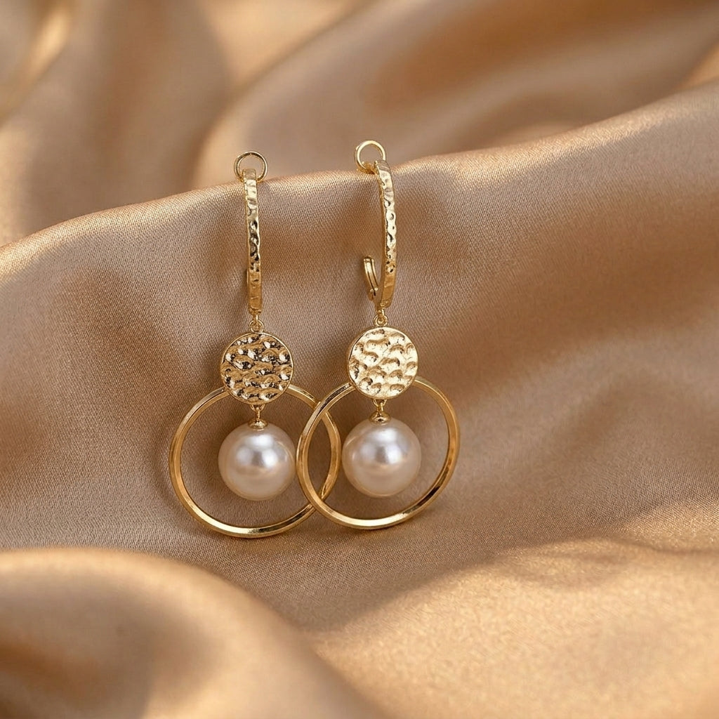 Gold Drop Earrings Gobnait with Pearl