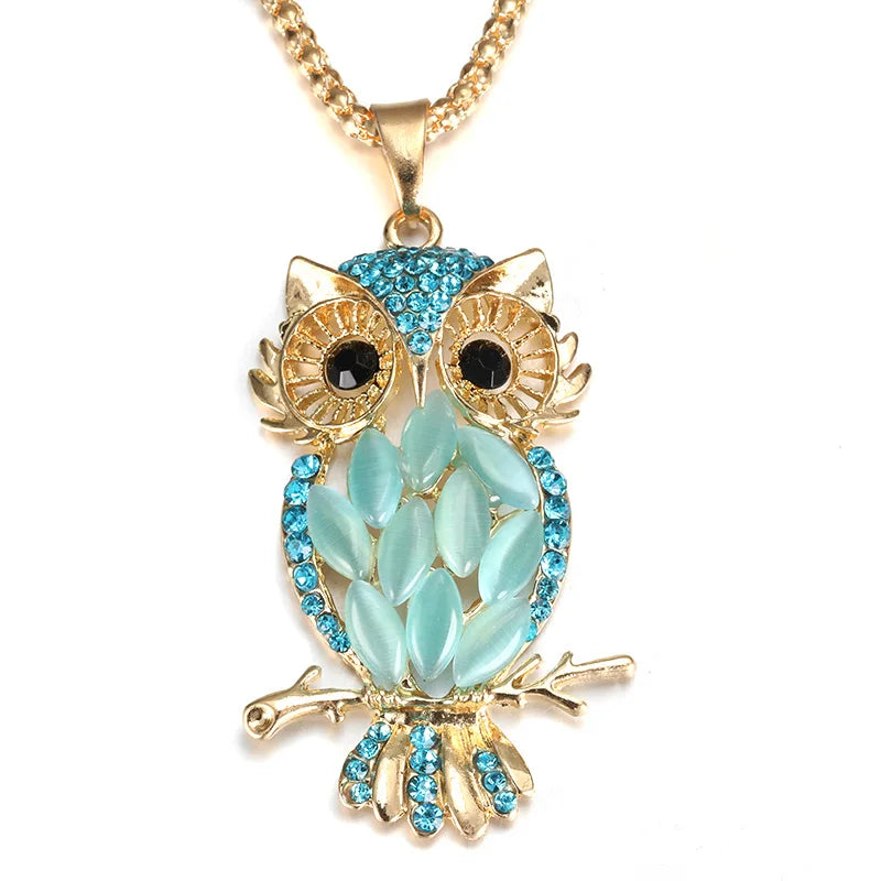 Gold Necklace Deirdre with Owl Motif