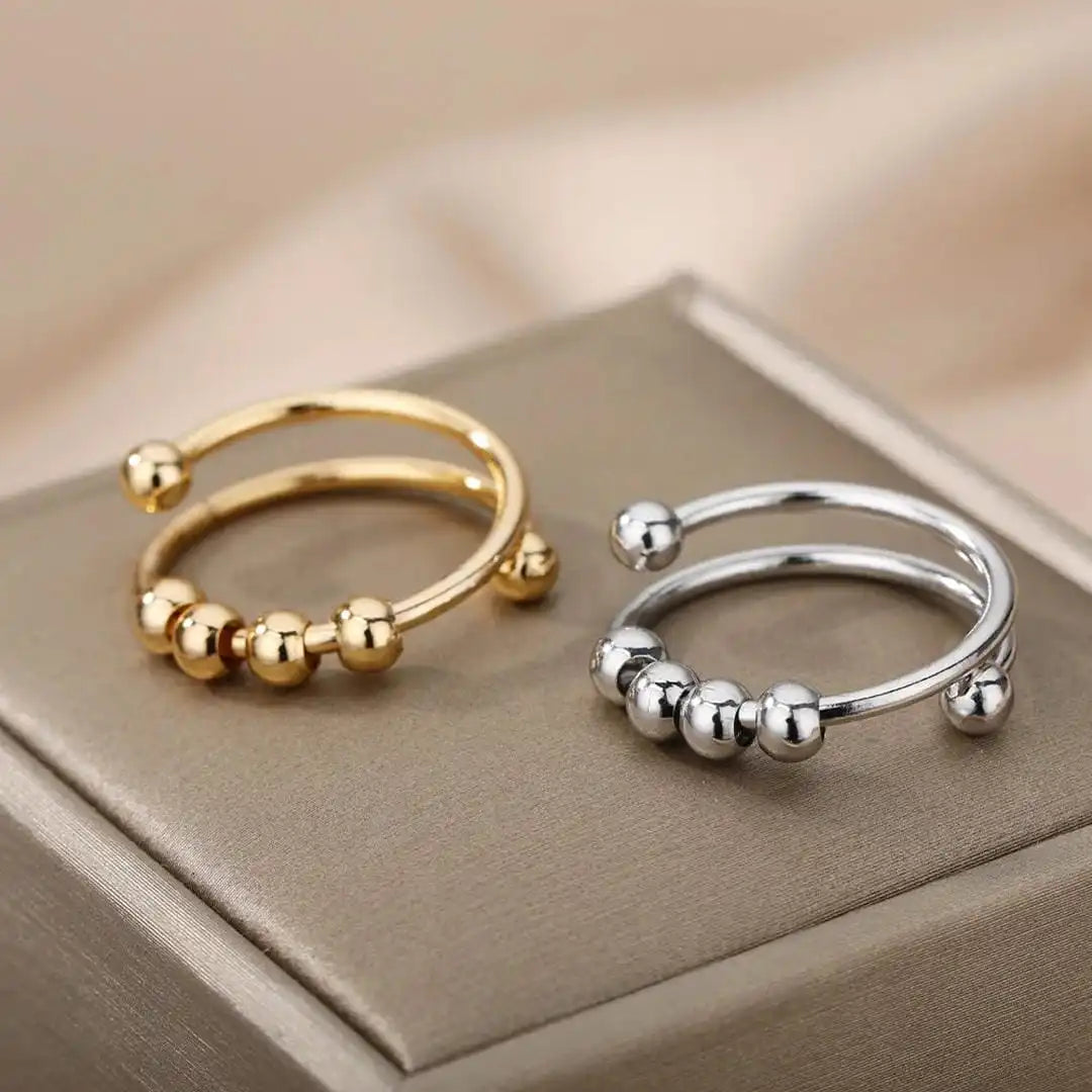 Gold Anxiety Spinner Ring Béibhinn with Fidget Beads