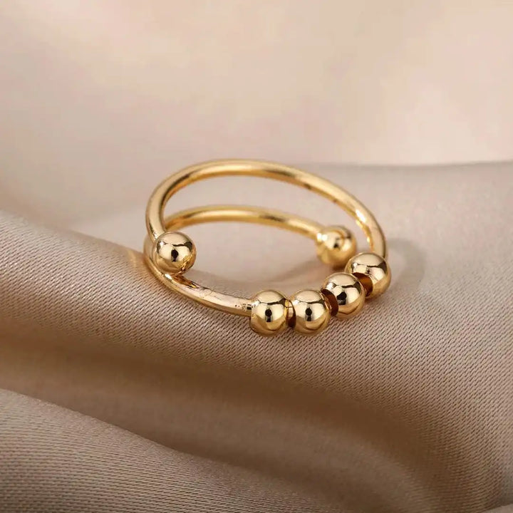 Gold Anxiety Spinner Ring Béibhinn with Fidget Beads