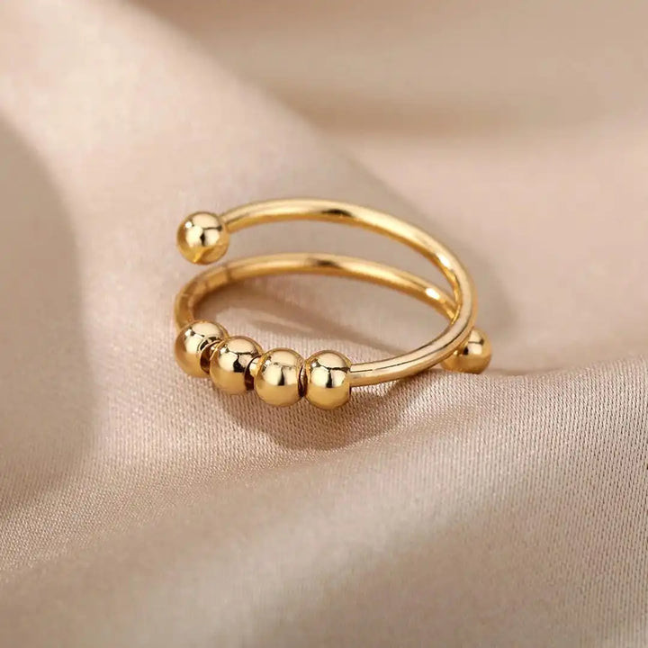 Gold Anxiety Spinner Ring Béibhinn with Fidget Beads